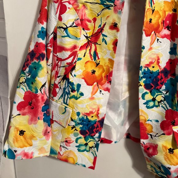 NWOT TEXTURED INVESTMENTS FLORAL LINED BLAZER SZ 6 - Picture 6 of 6